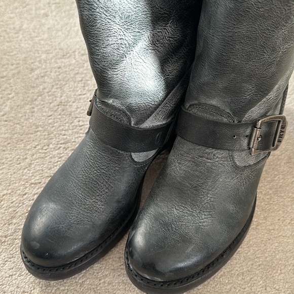 FRYE Veronica Short Boots - Picture 7 of 9